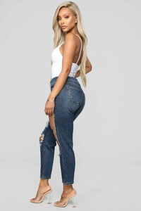 11-19-18_Studio_2_13-59-29_FNC1044_DarkDenim0443_JD.jpg