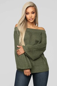 11-20-18_Studio_2_11-14-42_G003A_Olive0553_AJ.jpg