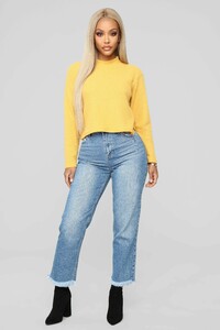 11-21-18_Studio_2_10-20-50_HT33426L_Mustard_14936_DM.jpg