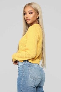 11-21-18_Studio_2_10-21-14_HT33426L_Mustard_14943_DM.jpg