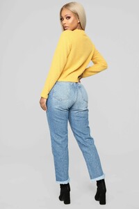 11-21-18_Studio_2_10-21-31_HT33426L_Mustard_14945_DM.jpg