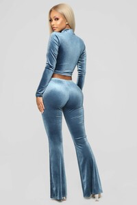 11-21-18_Studio_2_14-06-15_E1049_Denim0449_AJ.jpg