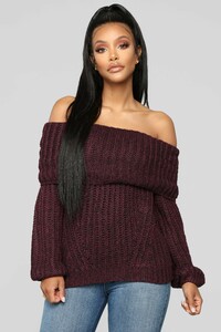 11-23-18_Studio_2_09-32-13_20417_Burgundy_0495_AG.jpg