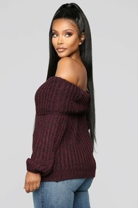 11-23-18_Studio_2_09-32-20_20417_Burgundy_0500_AG.jpg