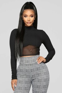 11-23-18_Studio_2_09-48-32_T24261_Black_0463_AJ.jpg