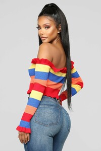 11-23-18_Studio_2_11-04-05_S158_MultiColor_CC_0572_1__DM.jpg