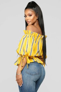 11-23-18_Studio_2_12-05-05_TA20492_YellowCombo_CC_15439_DM_AG.jpg