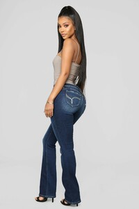 11-26-18_Studio_2_09-35-38_p808856s117_DarkDenim_0450_JD.jpg
