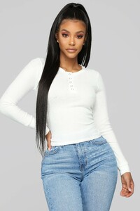 11-26-18_Studio_2_09-52-47_JT34175L_SoftWhite_0521_AJ.jpg