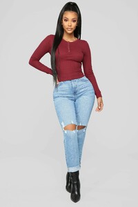 11-26-18_Studio_2_10-53-04_JT34175L_Wine_15563_CC_AG_AG.jpg