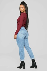 11-26-18_Studio_2_10-53-29_JT34175L_Wine_15567_CC_AG_AG.jpg