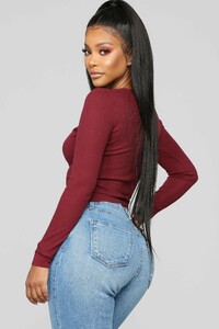 11-26-18_Studio_2_10-53-30_JT34175L_Wine_15568_CC_AG_AG.jpg