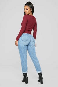 11-26-18_Studio_2_10-53-51_JT34175L_Wine_15571_CC_AG_AG.jpg