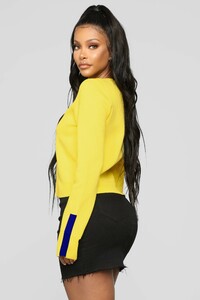 11-27-18_Studio_2_12-03-54_TI2624_Yellowcombo_CC0594_AG_AG.jpg