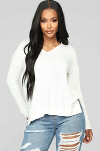 11-30-18_Studio_2_11-16-22_3892_White_0621_JD.jpg