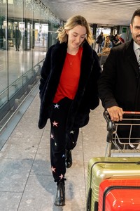          ron121218BZNimage9.jpg