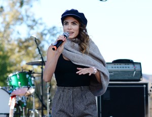       ree021218BZNimage102.jpg