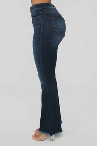 12-10-18_Studio_2_OD_15-48-21_AP2040F_DarkDenim__16_JF.jpg