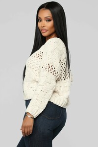 12-10-18_Studio_2__14-04-17_BL1185_Beige0498_AJ.jpg