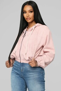 12-12-18_Studio_2_OD_13-36-22_TI2514_Mauve0509_NT.jpg
