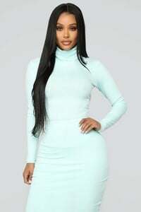 12-13-18_Studio_2_OD_10-39-07_T10590SET_Mint0705_AJ.jpg