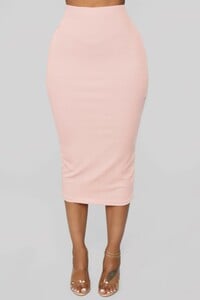 12-13-18_Studio_2_OD_10-59-45_T10590SET_Pink_CC_16_AJ_AG.jpg