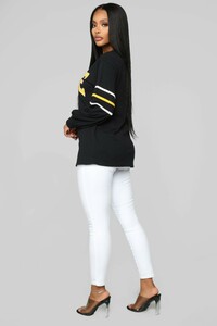 12-17-18_Studio_2_OD_11-52-56_QT1236S_Black0630_AJ.jpg