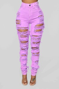 12-18-18_Studio_2_OD_10-49-49_4492NEON_Purple0437_NT.jpg