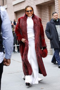          lop121218BZNimage11.jpg