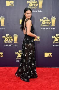 Camila+Mendes+2018+MTV+Movie+TV+Awards+Arrivals+82YwaiMSv-3x.jpg