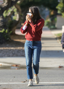 Jennifer+Garner+daughter+Seraphina+out+OjDFlTCnQJ5x.jpg