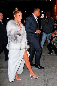          jen131218BZNimage12.jpg