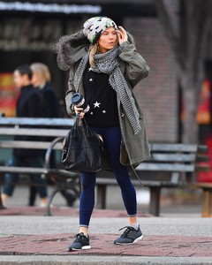          mil121218BZNimage7.jpg