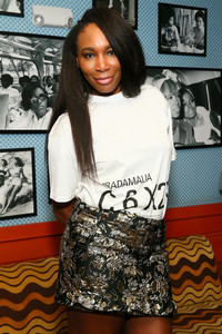 Venus+Williams+Night+3+Prada+Mode+Miami+4O5UiK_xVFRx.jpg