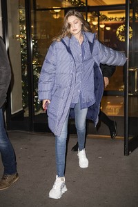          gig111218BZNimage15.jpg