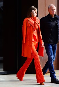          gig111218BZNimage109.jpg