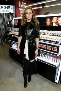 Olivia+Palermo+Covergirl+Opens+Doors+Their+9OFgYDUVrA2x.jpg
