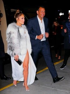          jen131218BZNimage8.jpg