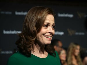 Sigourney+Weaver+5th+Annual+Voice+Arts+Awards+cLnoUJnOSdhx.jpg