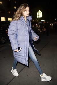          gig111218BZNimage3.jpg