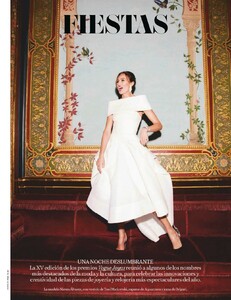 2019-01-01_Vogue_Espana-page-001.jpg