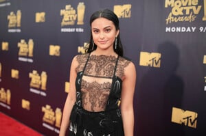 Camila+Mendes+2018+MTV+Movie+TV+Awards+Red+CB6sbirOOzGx.jpg