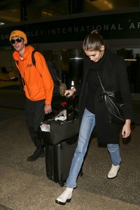          kai121218BZNimage128.jpg