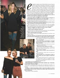 HOLA! FASHION 01.2019_downmagaz.com-page-015.jpg