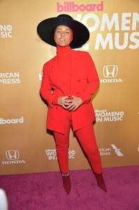 Alicia+Keys+Billboard+13th+Annual+Women+Music+1sWdeklBbB0x.jpg