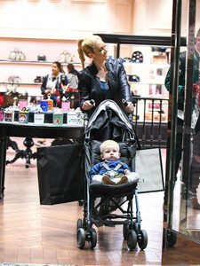 Heidi+Montag+shopping+Beverly+Hills+yCLtKEQINzlx.jpg