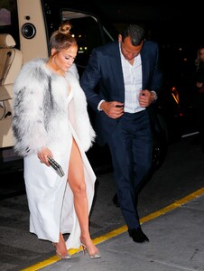          jen131218BZNimage9.jpg