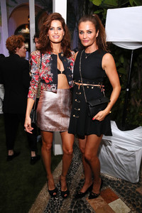 Helena+Christensen+Goes+Around+Comes+Around+-Gk0z-Vedlax.jpg