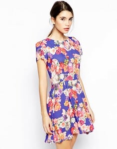 4186248-1-brightfloral.jpg