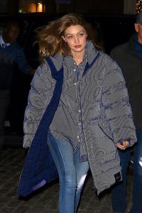          gig111218BZNimage20.jpg